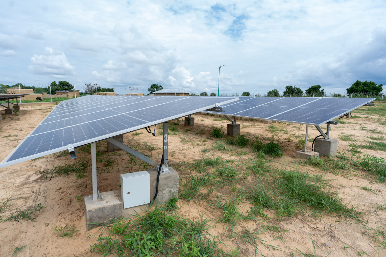 Minigrid Deployment 03, solar mini grid with smart metering